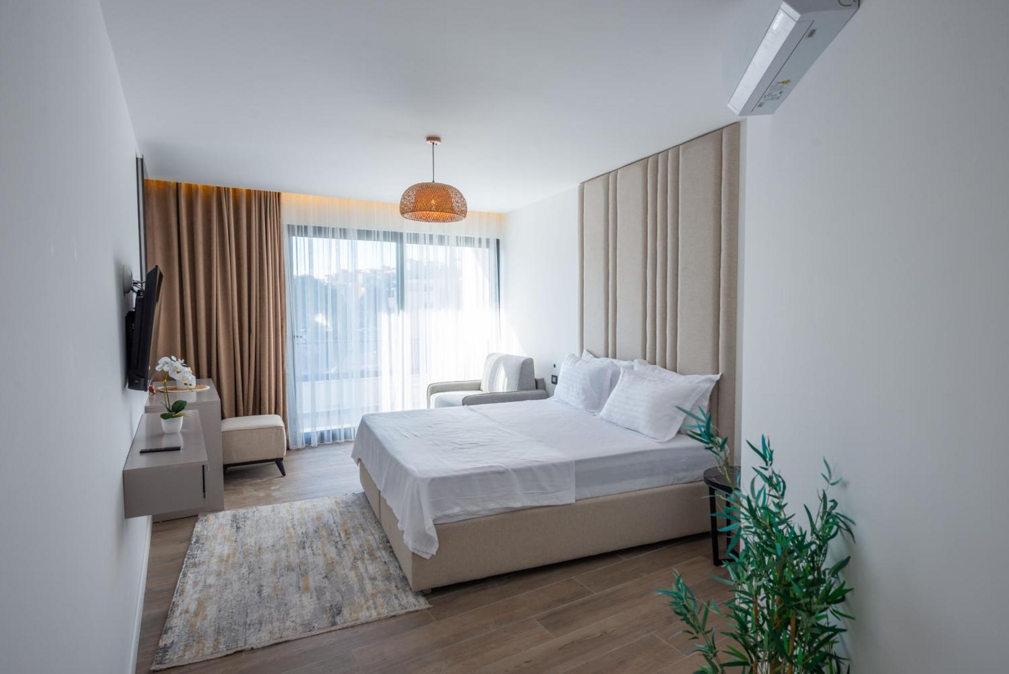 Botanica Boutique Hotel Улцин Екстериор снимка