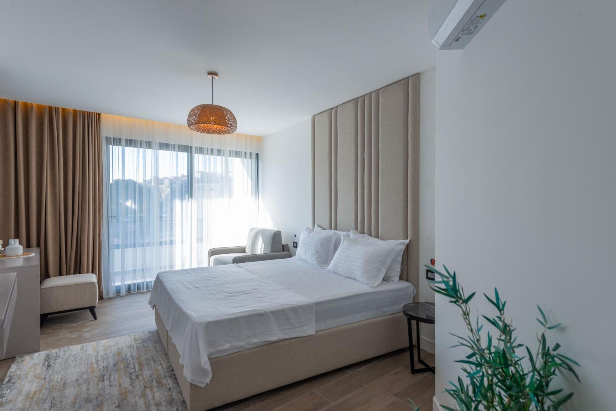 Botanica Boutique Hotel Улцин Екстериор снимка