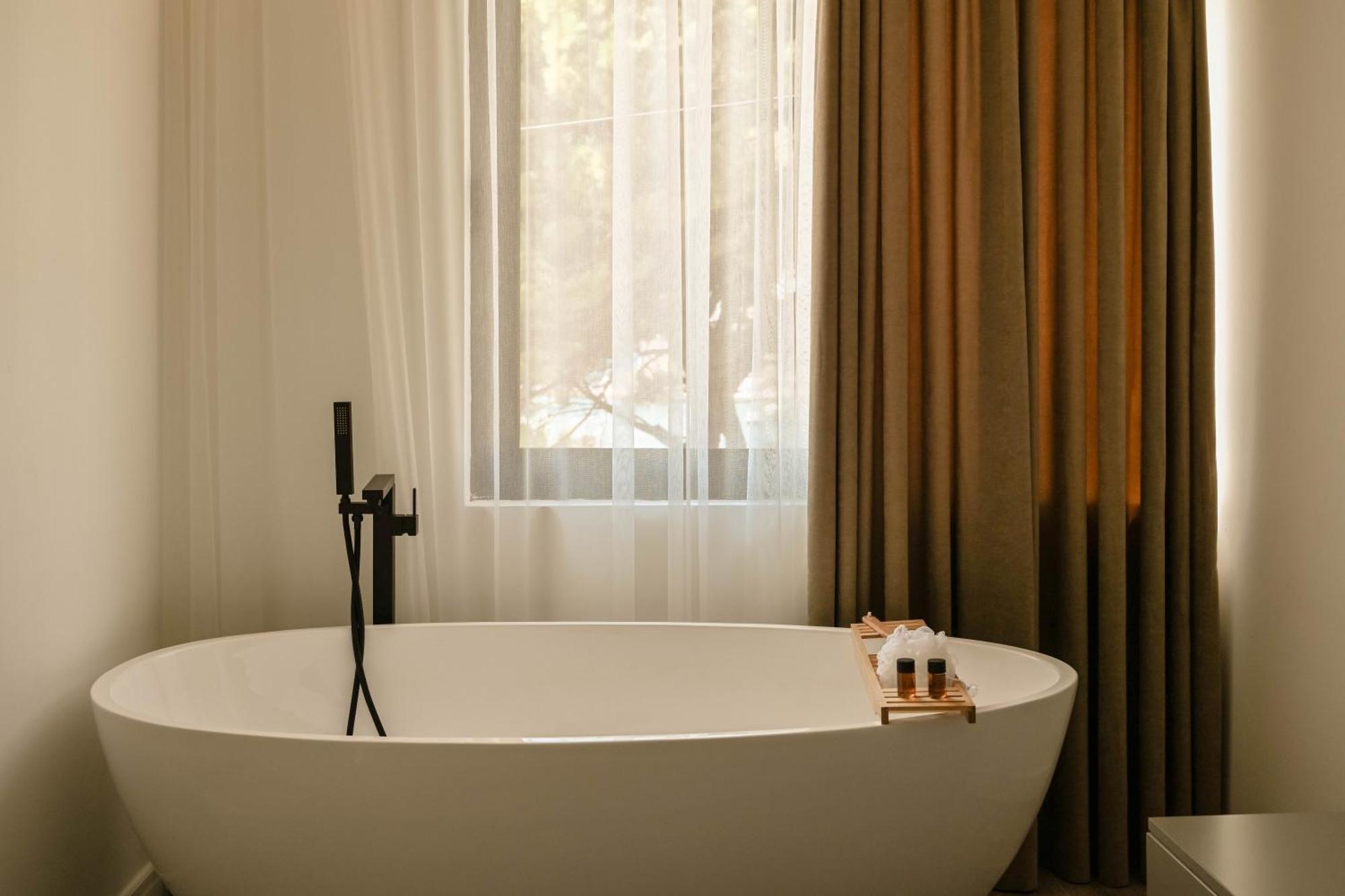 Botanica Boutique Hotel Улцин Екстериор снимка