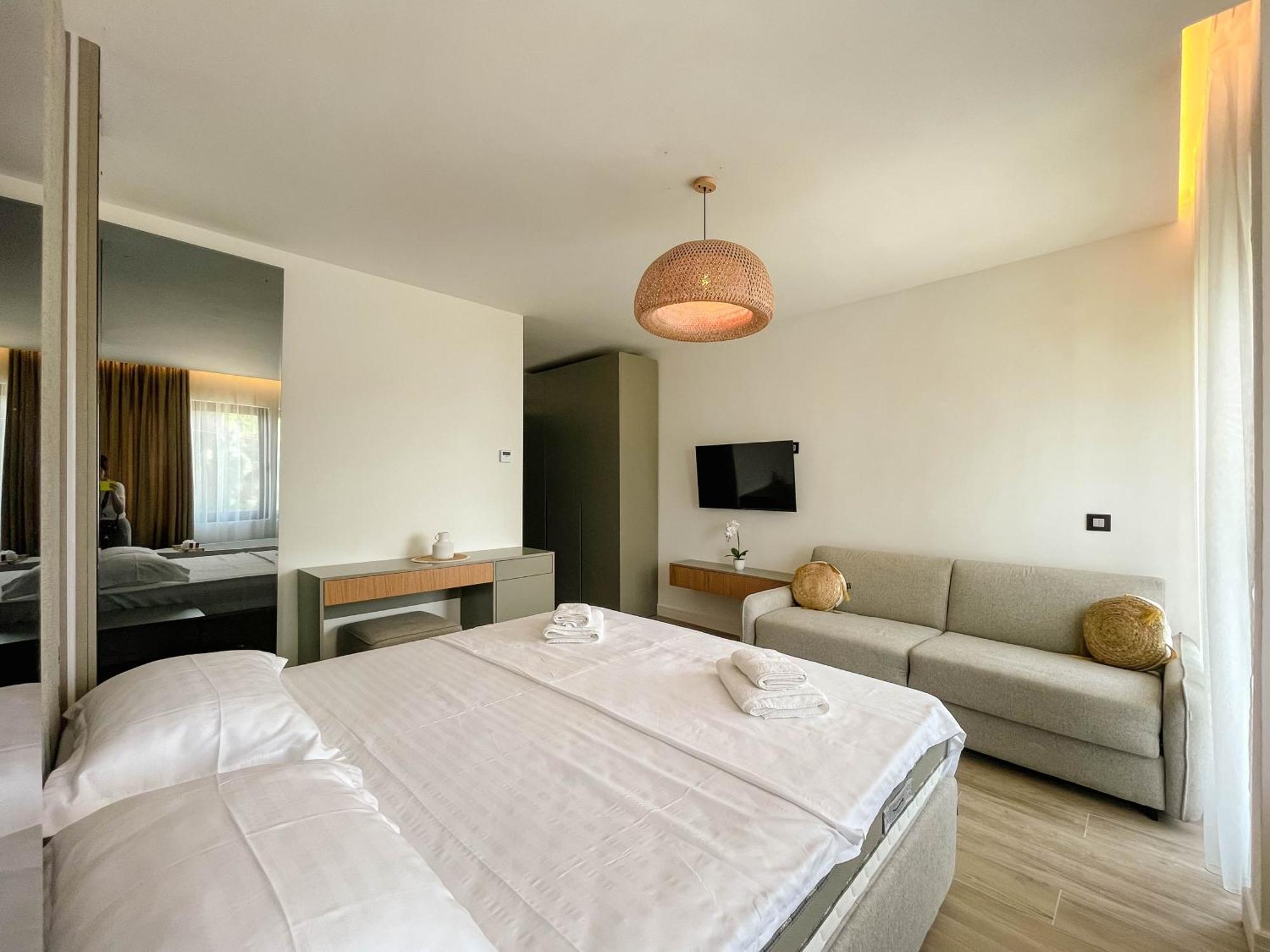Botanica Boutique Hotel Улцин Екстериор снимка