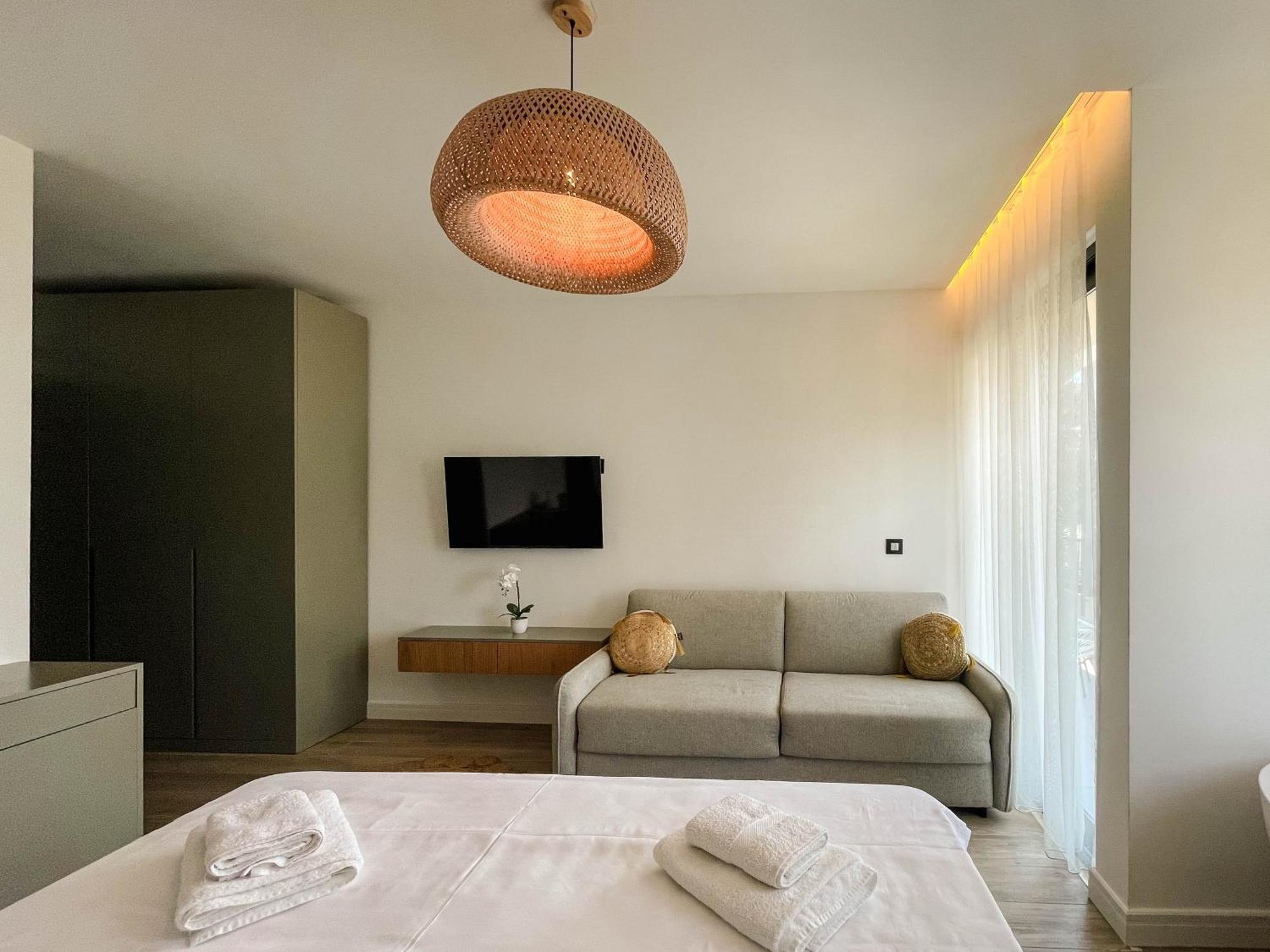 Botanica Boutique Hotel Улцин Екстериор снимка