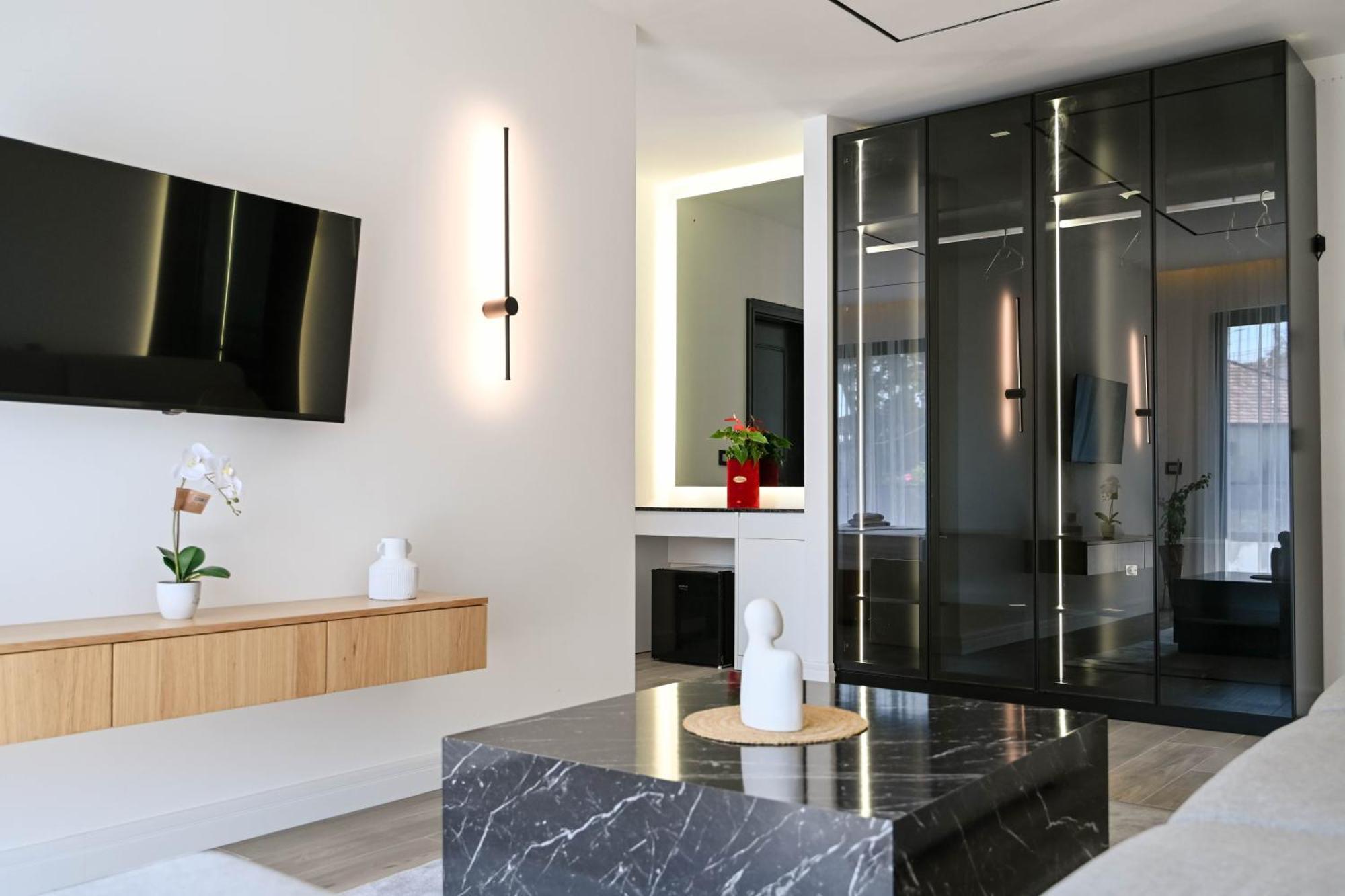 Botanica Boutique Hotel Улцин Екстериор снимка