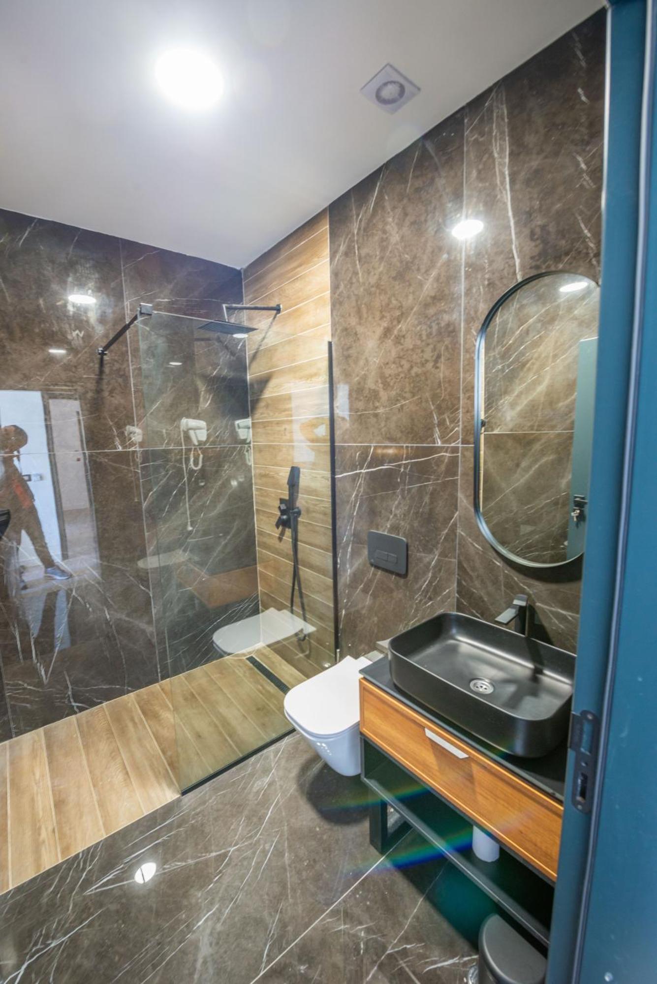 Botanica Boutique Hotel Улцин Стая снимка
